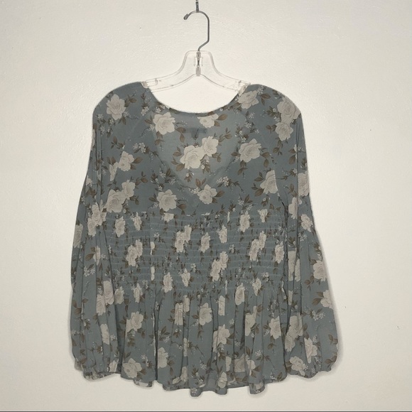 Floral American Eagle Blouse - Picture 5 of 5